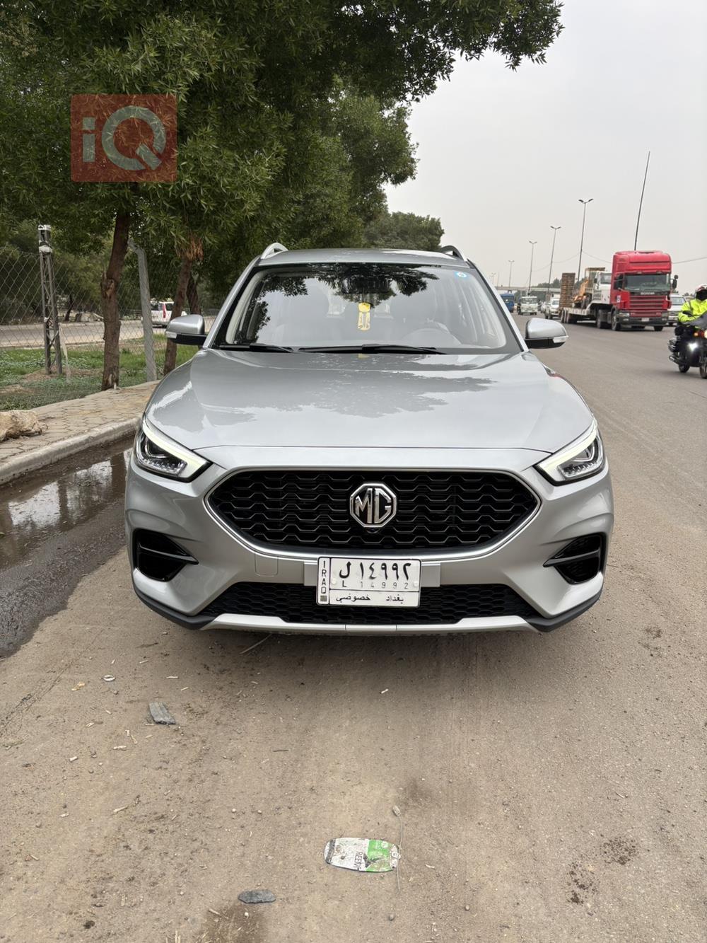 ئێم جی ZS